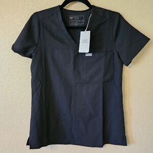 Figs Scrubs technical collection top NWT